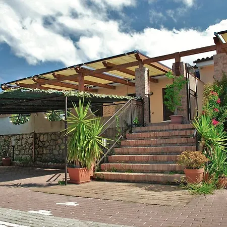 Deep Purple House * Sperlonga